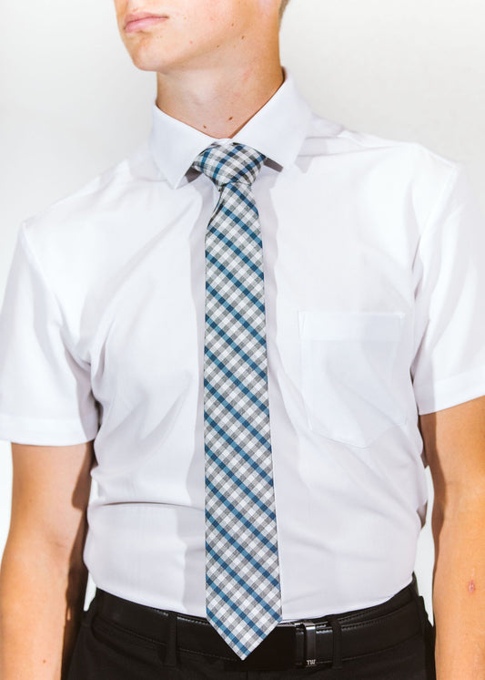 Choosing the Right Dress Shirts for Missionaries in Asia - Balancing Tradition and Comfort