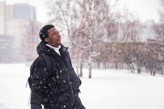 Optimal Dress Shirts for Combating Cold and Wind in Alaska